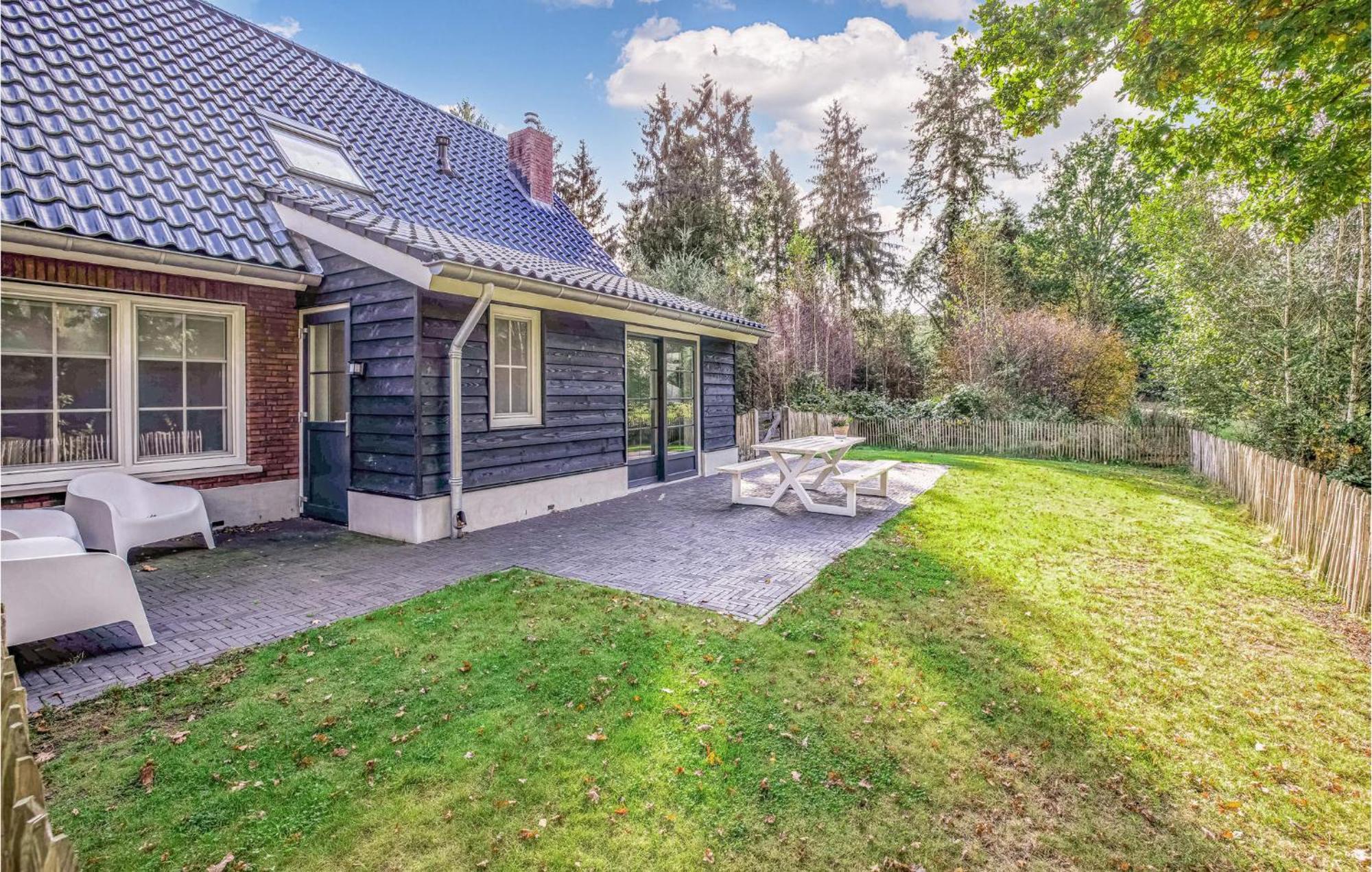 Amazing Home In Rijssen With Wifi Exterior photo